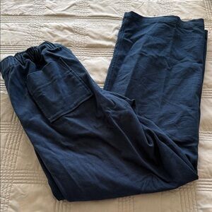 ALO Yoga Navy Trouser